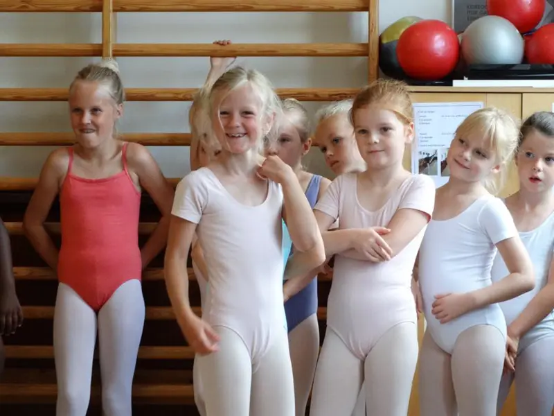 balletelever til sommerskole